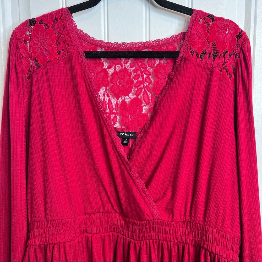 Torrid Texture Jersey Lace Yoke Surplice Long Sleeve Babydoll Top. Size 3. NWT. - Picture 5 of 13